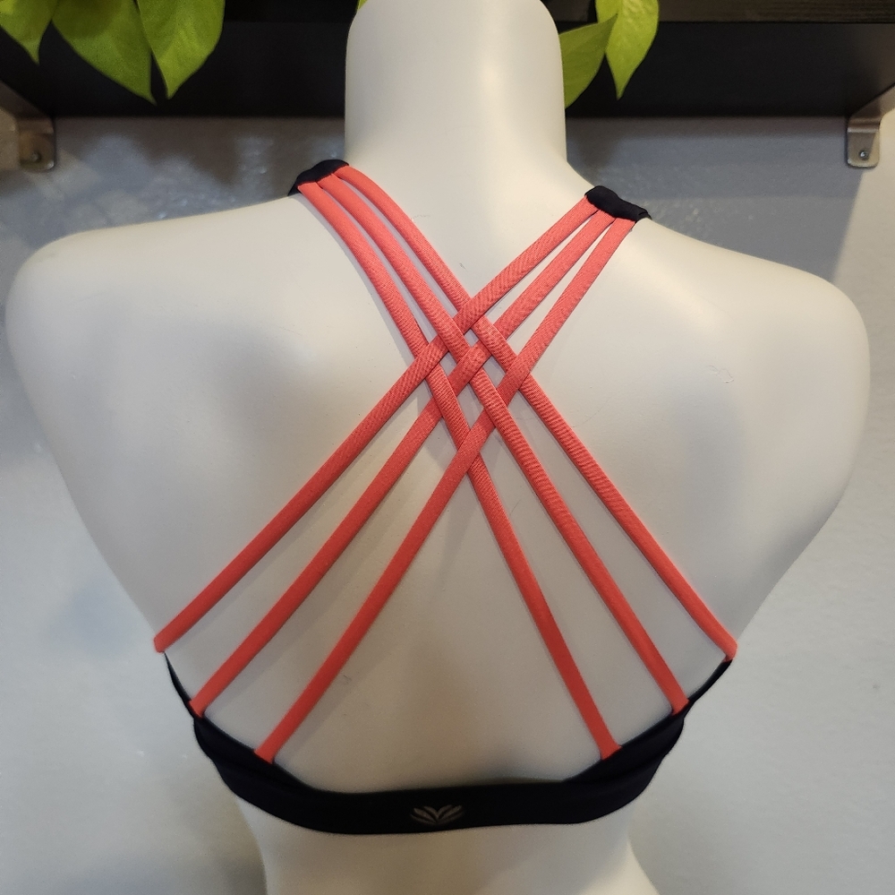 Forever 21 Crossback Sports Bra